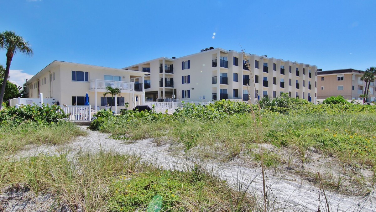 Belleair Beach Club 215 (BBC215) Belleair Beach, FL Jeff & Gina